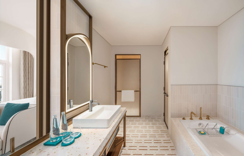 Bathroom 5, La Festa Phu Quoc, Curio Collection By Hilton, Phú Quốc
