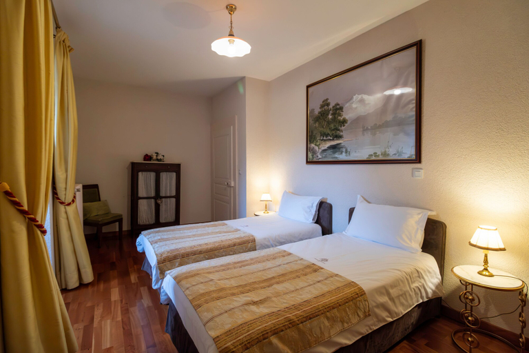 Bedroom 5, Château de Thorens, Haute-Savoie