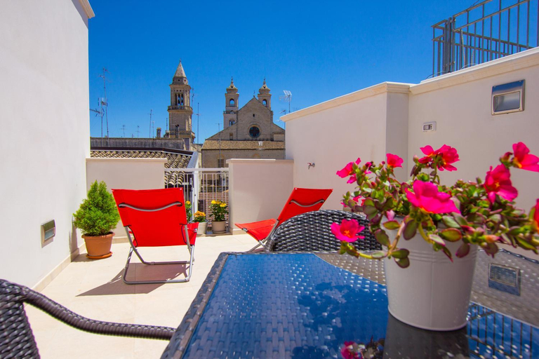 Others 5, Quarto Latino B&B, Bari