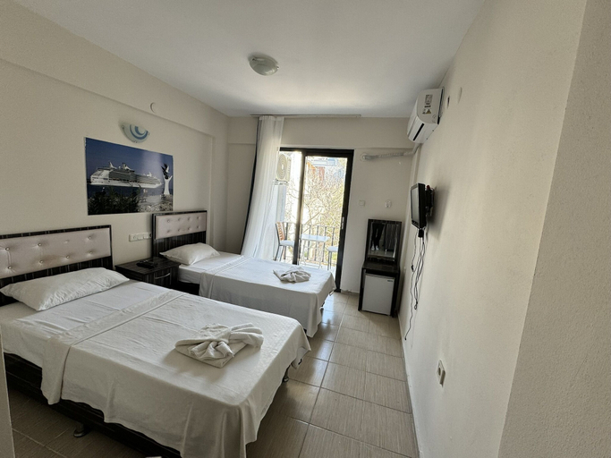 Bedroom 3, Erciyes Otel Kusadasi, Kuşadası