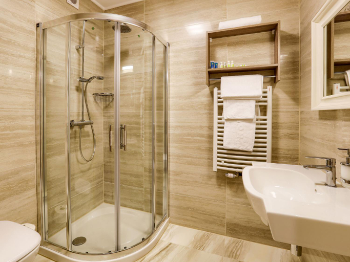 Bathroom 4, Hotel Antek, Opole