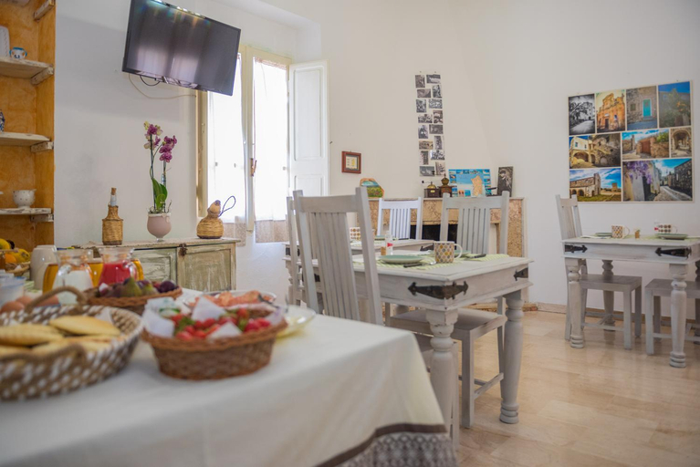 Food & Drinks 5, B&B Sa domo de sos Massaios, Nuoro