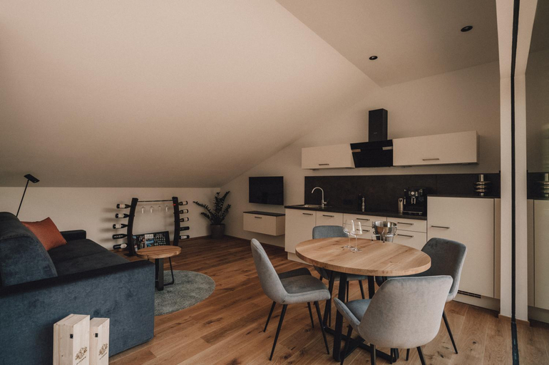 Others 2, Pitzner - Winery & Suites, Bolzano