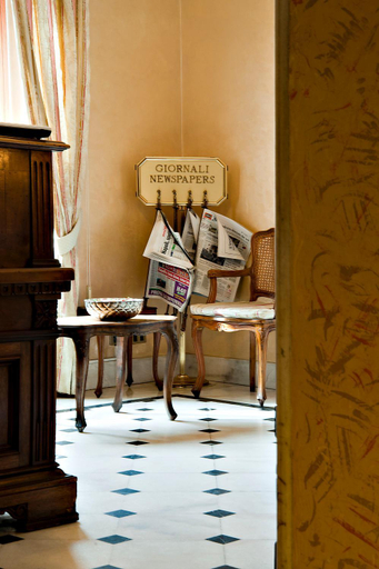 Public Area 3, Arco di Travertino, Roma