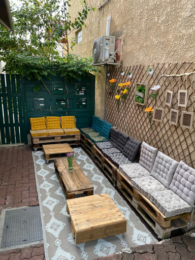 Food & Drinks 2, Residence Aramis, Gers