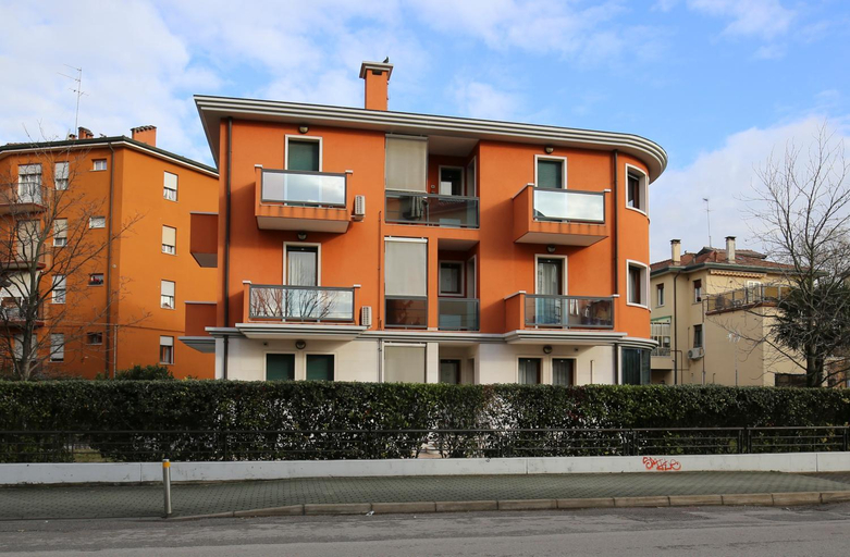 Exterior view 5, Round Venice, Venezia