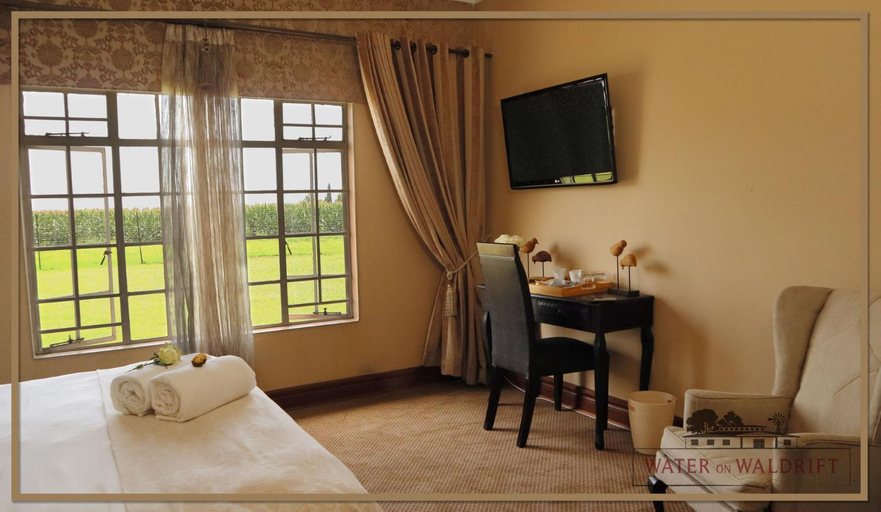 Bedroom 3, Water on Waldrift Guesthouse, Sedibeng