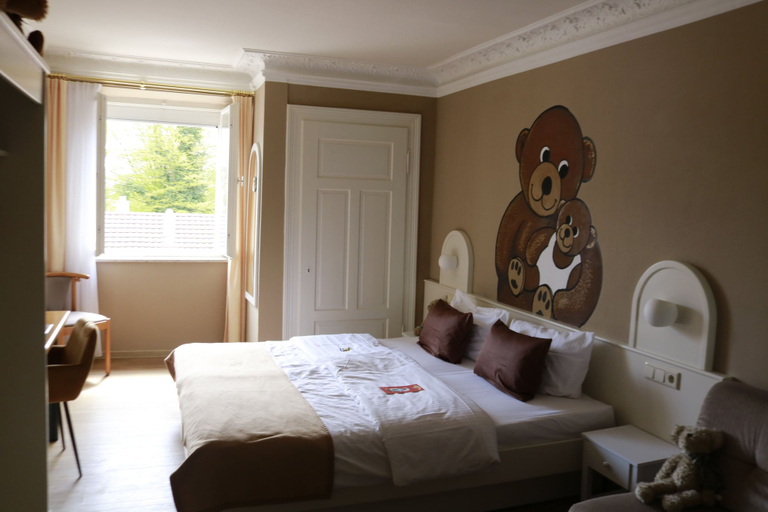 Bedroom 4, Teddybärenhotel, Bodenseekreis