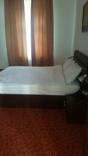 5, Casa Onyx, Targu Jiu