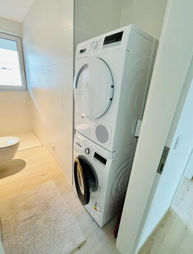 Others 4, New Studio in Belair with balcony, Luxembourg