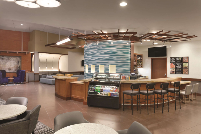 Food & Drinks 5, Hyatt Place Portland Airport, Multnomah