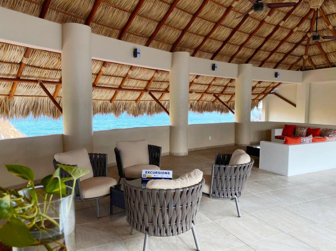 Public Area, Villas Coral Huatulco, Dist. Pochutla