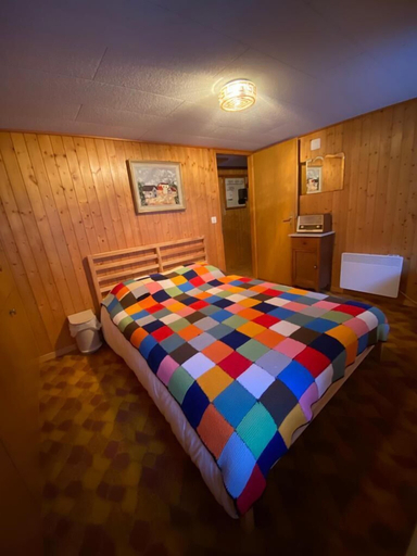 Bedroom 2, Chalet del Sole, Leventina