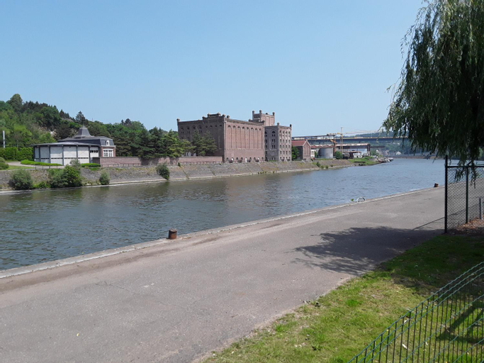 Le Jardin du The Bord de la Meuse, Namur