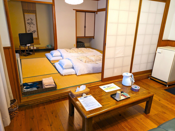 Bedroom 2, KULABO TAISHOKAN, Nagato