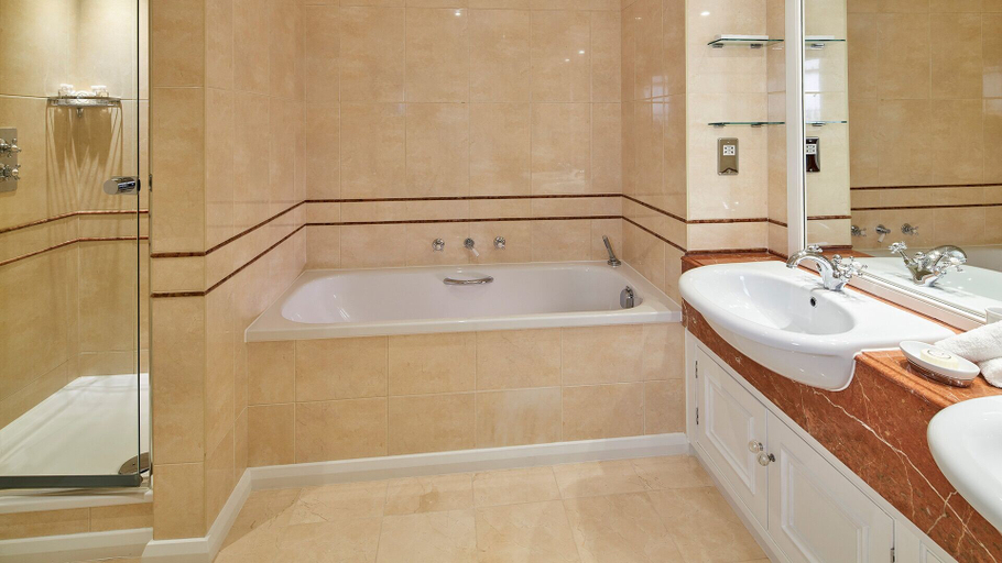 Bathroom 4, Cheval Hyde Park Gate, London
