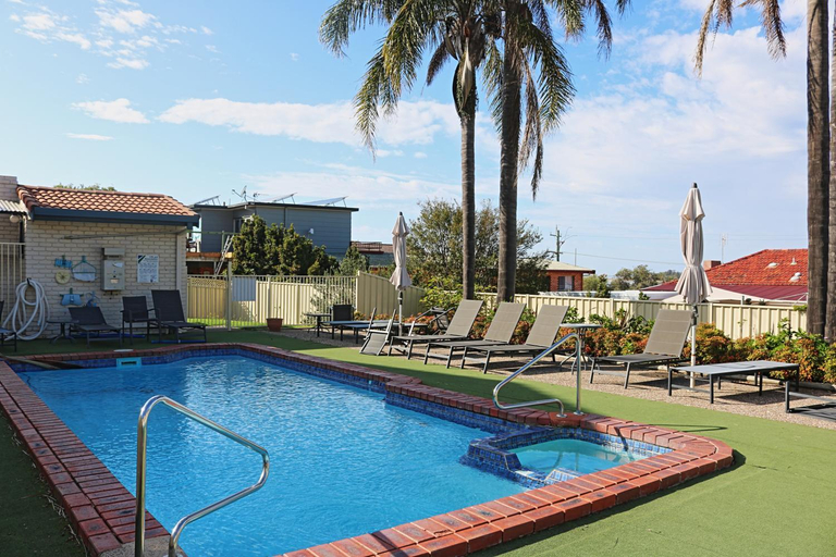 Others 4, Capri Apartments, Bega Valley