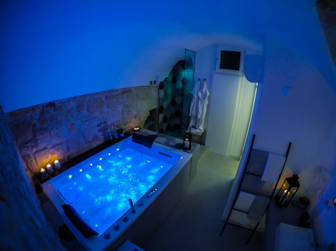 Others 4, Levante Luxury Room, Bari