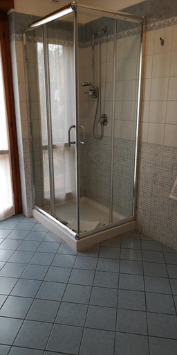 Bathroom 1, B&B Paola e Francesco, Pavia