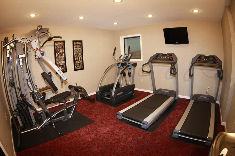 Others 5, Budget Host Inn & Suites, Mackinac