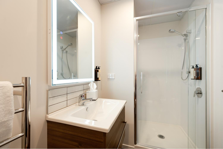 Bathroom 4, La Quinta by Wyndham Remarkables Park Queenstown, Queenstown-Lakes