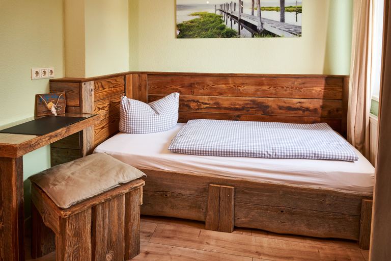 Bedroom 4, ARRIVEL Pension Haus am Bach, Freising