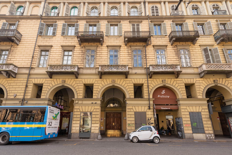 Exterior & Views 2, Torino Station Relais, Torino