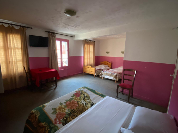 Bedroom 5, Hotel Normandy, Eure-et-Loir