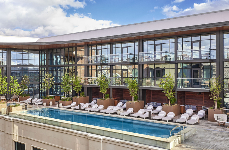 Sport & Beauty 2, Bowie House, Auberge Collection, Fort Worth