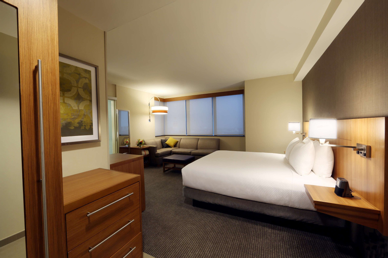 Bedroom 12