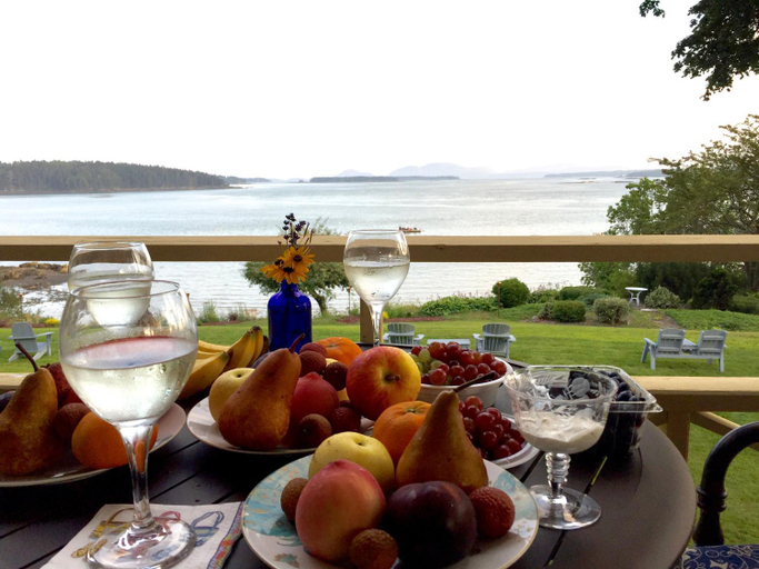 Food & Drinks 5, Acadia Bay Inn, Hancock