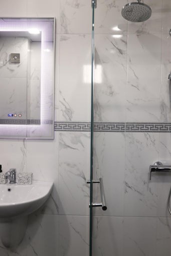 Bathroom, Prity Sport Botique Hotel, Veliko Tarnovo