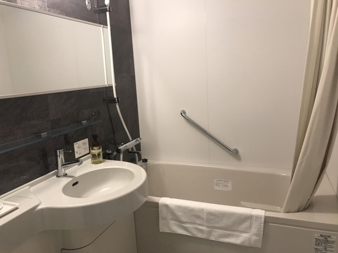 Bathroom 3, Sunrise Choshi, Chōshi