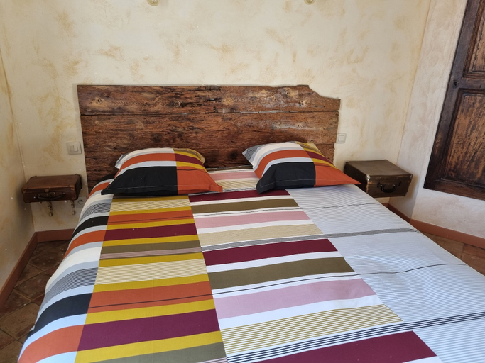 Bedroom 4, La Tour du Terroir, Pyrénées-Orientales