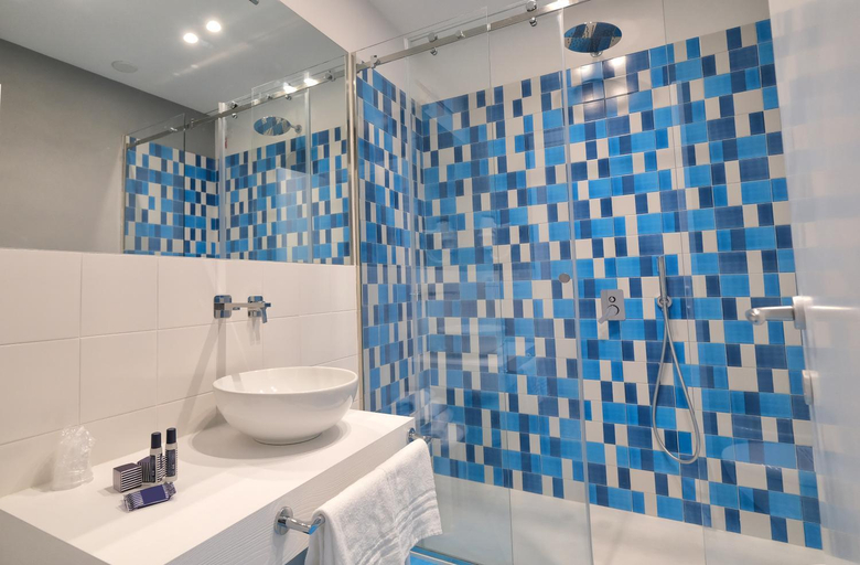Bathroom 5, Hotel Hermitage Terme & Spa, Napoli