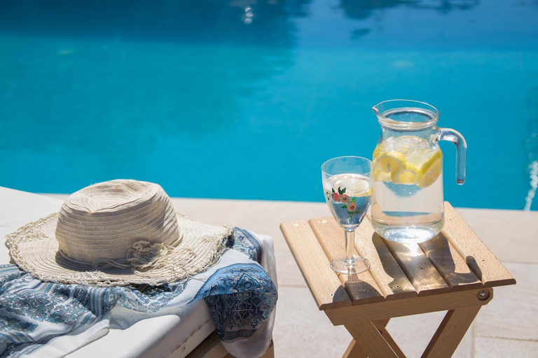 Food & Drinks 5, Vederi Estate, Crete