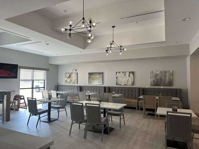 Food & Drinks 5, Best Western Plus Chandler, Henderson