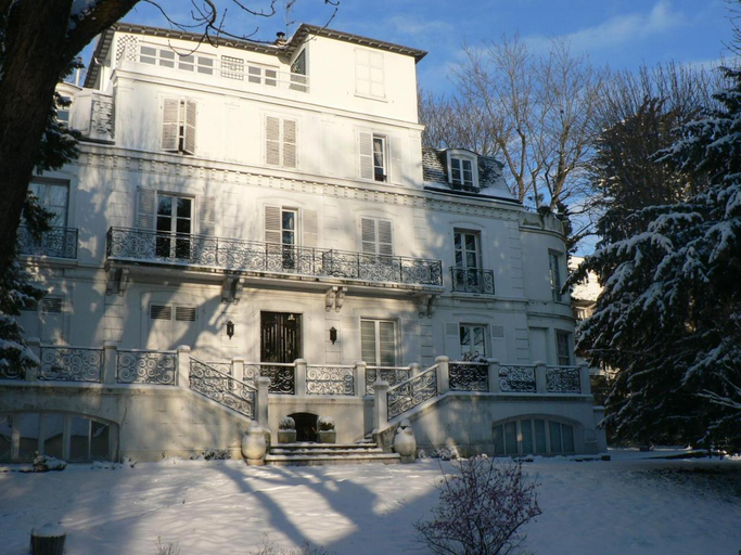 Others 5, Chambre Eugenie, Hauts-de-Seine