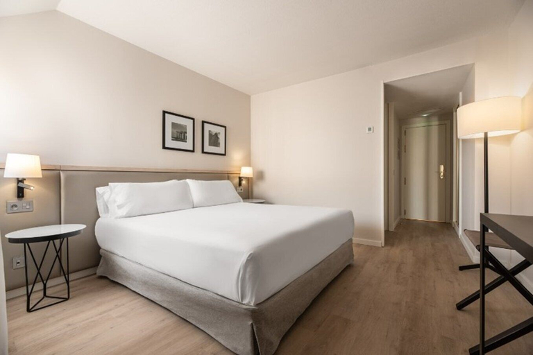 Bedroom 3, Exe Coruña, A Coruña