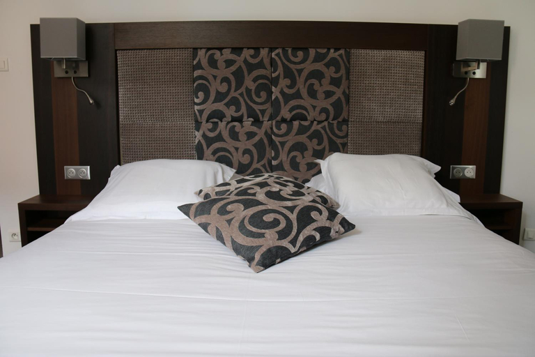 Bedroom 3, Hotel B Lodge, Var