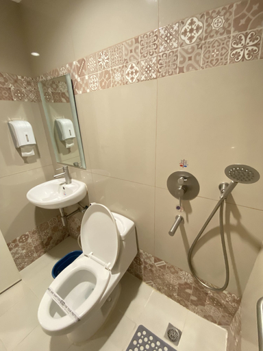 Bathroom 4, Hotel Sogo North Edsa, Quezon City
