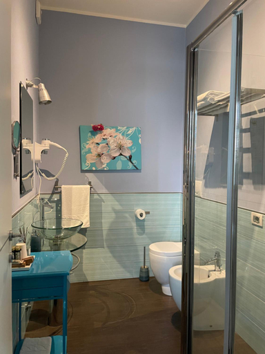 Bathroom 3, Bigatt Bed & Breakfast, Milano