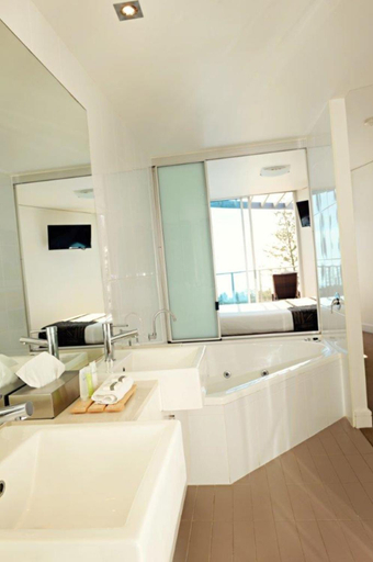 Bathroom 4, Manta Apartments Bargara, Burnett  - Pt A