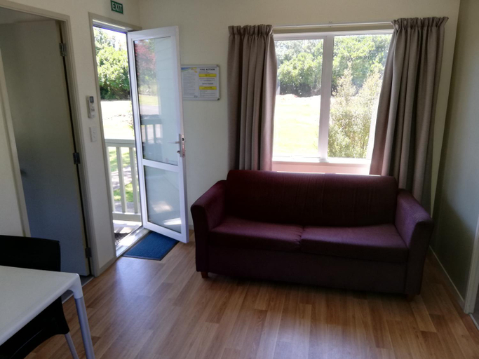 Bedroom, Mawley Holiday Park, Masterton