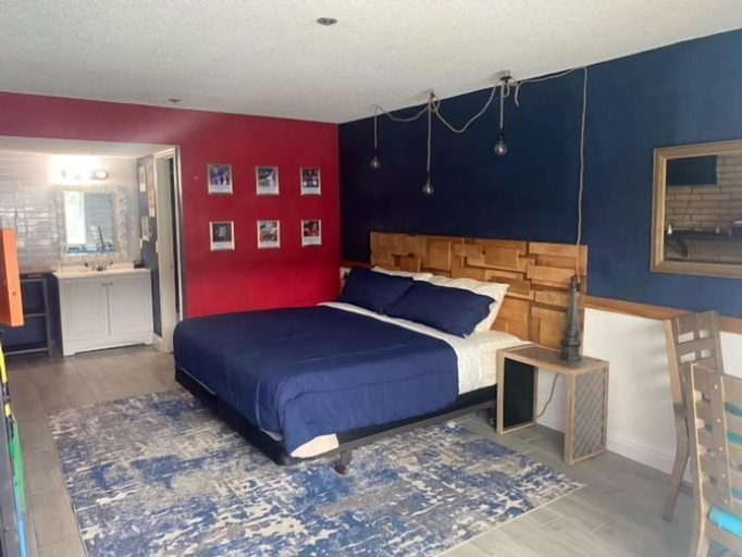 Bedroom 5, The District Hotel Club and Resorts, Oklahoma