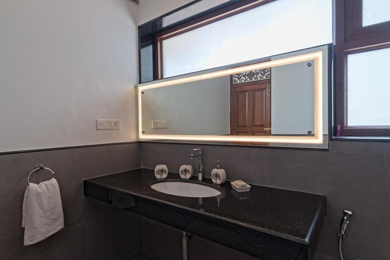 Bathroom 4, Opulent Bali Style Villa in Goa Phase 11, North Goa