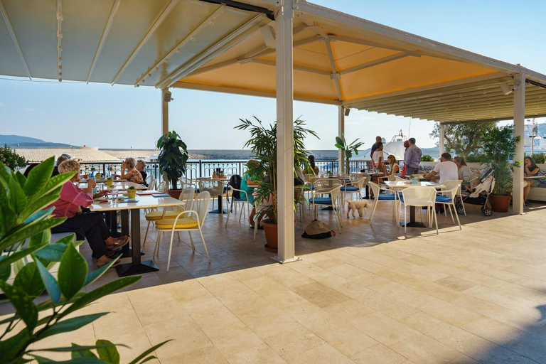 Food & Drinks, Lustica Apartments Marina Bay