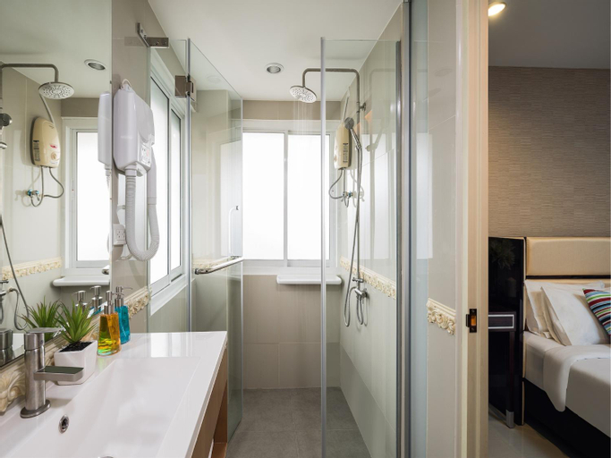 Bathroom 4