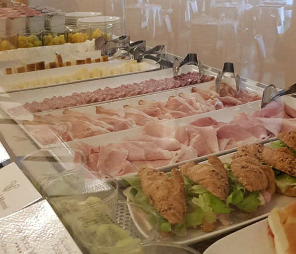 Food & Drinks 4, Grand Hotel Moroni, Savona