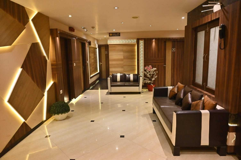 Others 4, HOTEL ROYAL COTTAGE, Kanpur Nagar